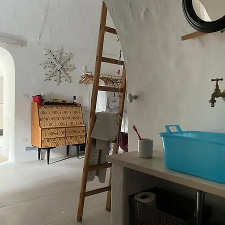 Lamia Fulmine Avec Piscine Villa