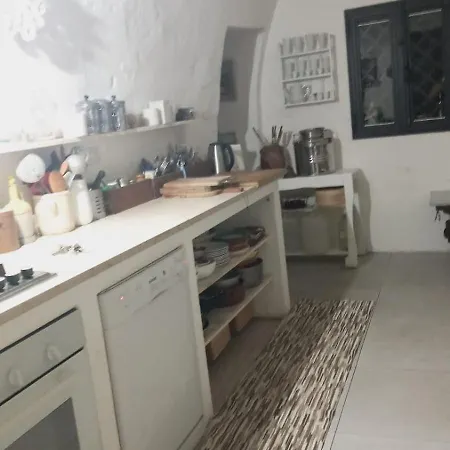 Lamia Fulmine Avec Piscine Villa