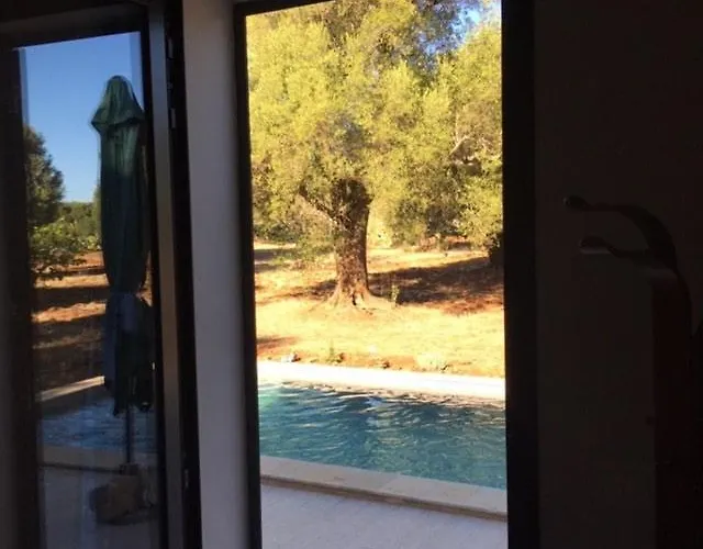 Lamia Fulmine Avec Piscine * Serranova