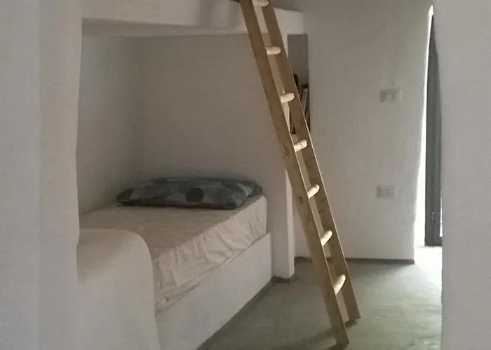 Lamia Fulmine Avec Piscine * Serranova