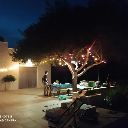 Lamia Fulmine Avec Piscine Serranova